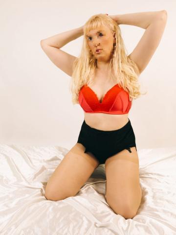 Мишель Длинноногая Блондинка фото 8